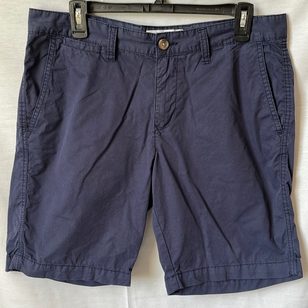 Navy Chino Shorts Flat Front Casual Summer 32 W